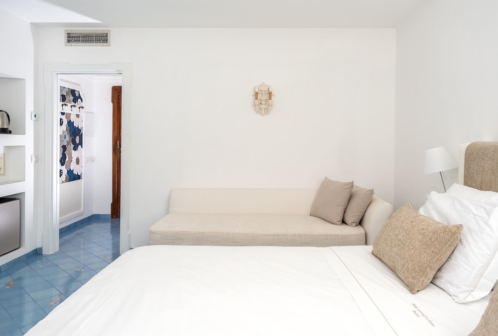 Comfort Double or Twin Room, Balcony, Sea View - Photo 6