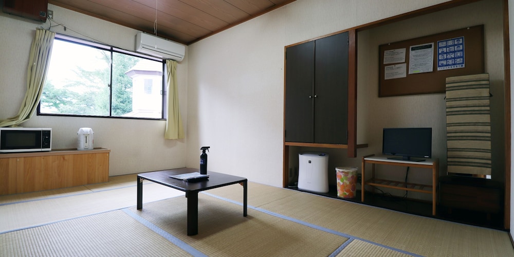 Basic Quadruple Room