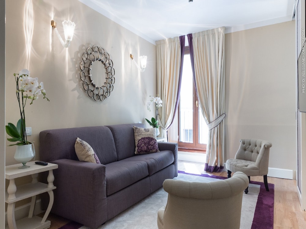 Junior Studio Suite