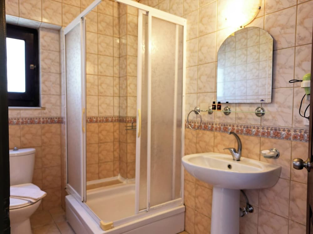 Family Triple Room photo 2