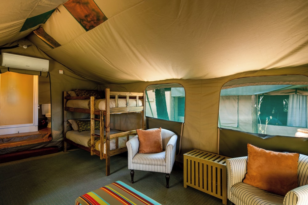 Family Room, 1 Bedroom, Non Smoking, River View photo 2
