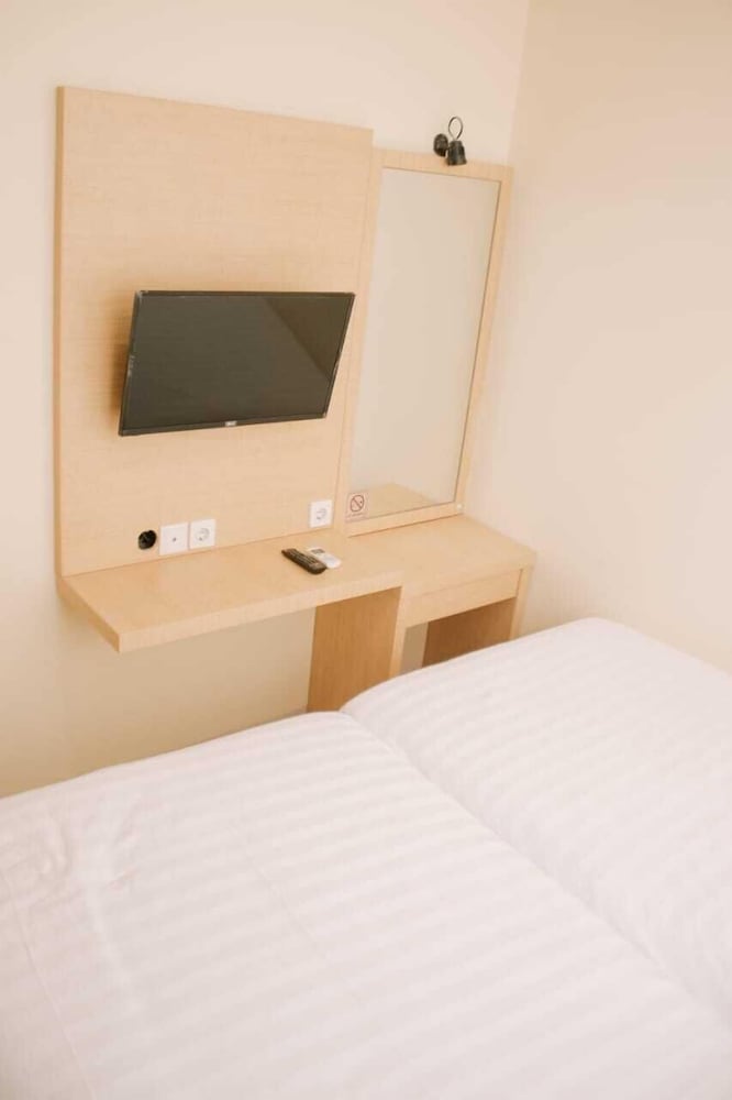 Standard Double or Twin Room photo 2