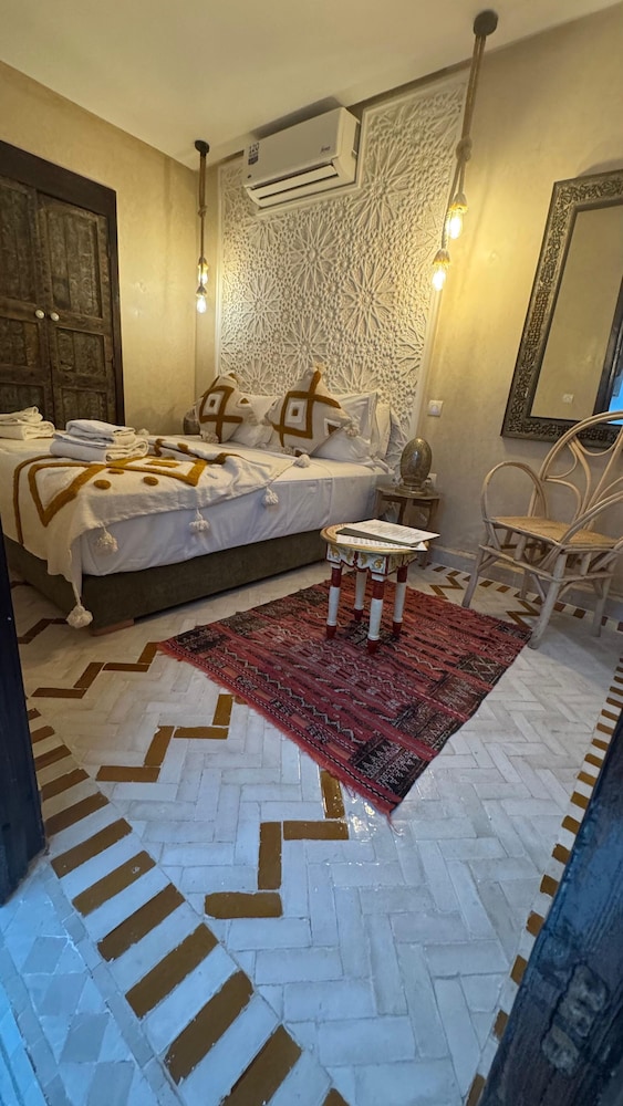 Classic Double Room - Photo 2