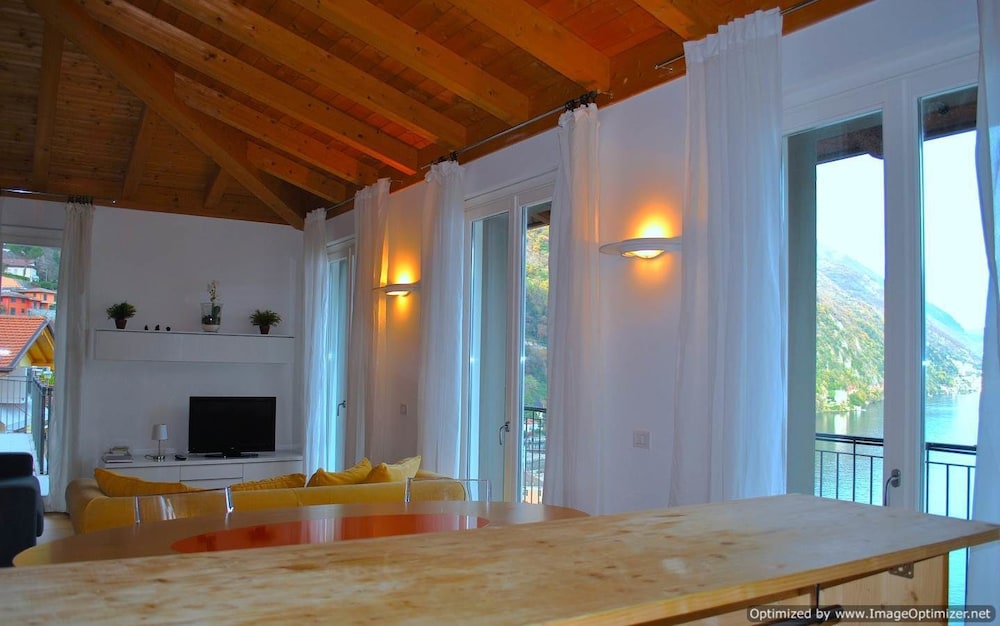 Luxury Penthouse, 2 Bedrooms photo 1
