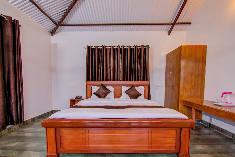 Deluxe Double Or Twin Room, 1 King Bed photo 3