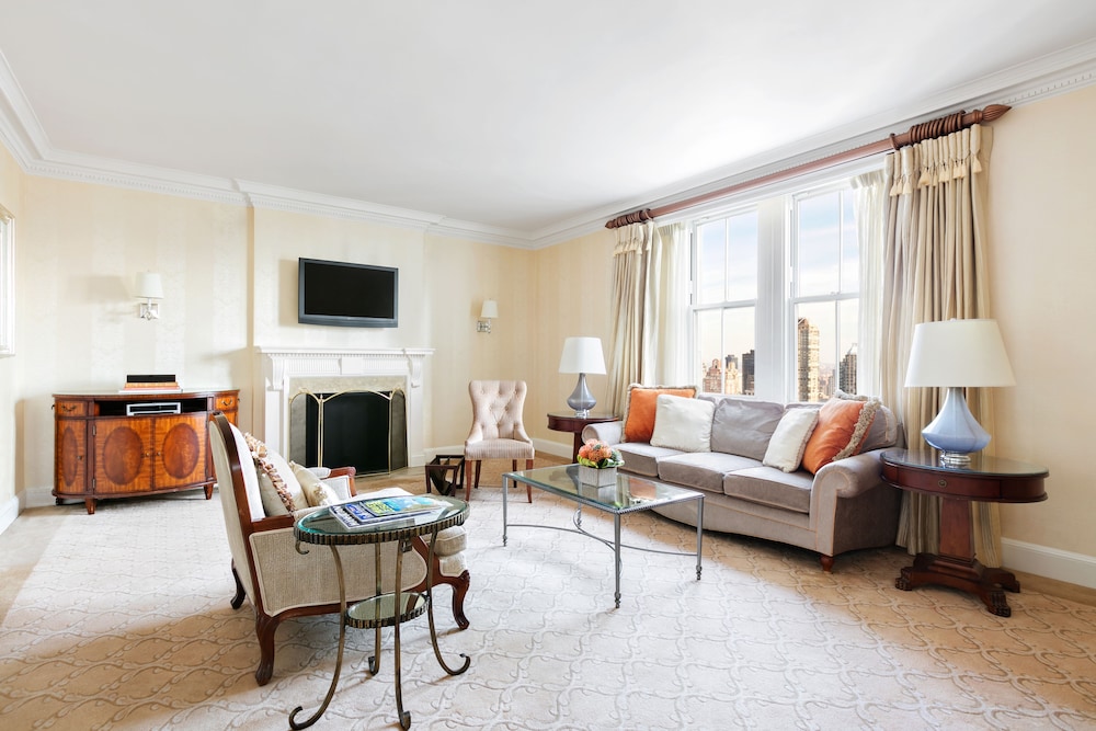 Premier Suite, City View