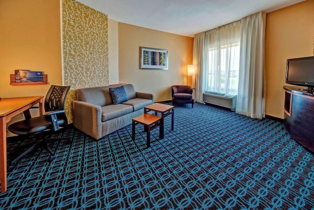 Executive Suite, Multiple Beds - Photo 6