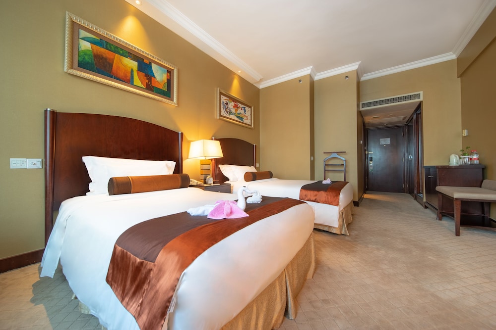 DELUXE TWIN ROOM - Photo 4