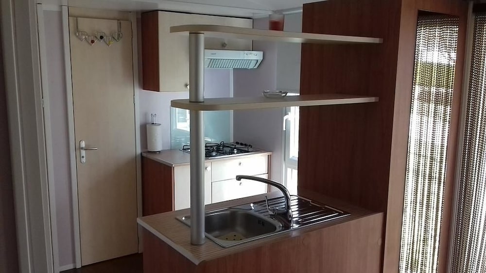 Mobile Home (2/4 pax) photo 2