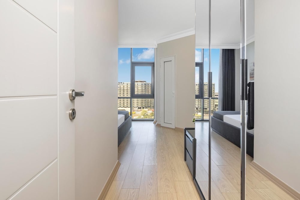 Apartment, 3 Bedrooms, City View, Corner photo 2