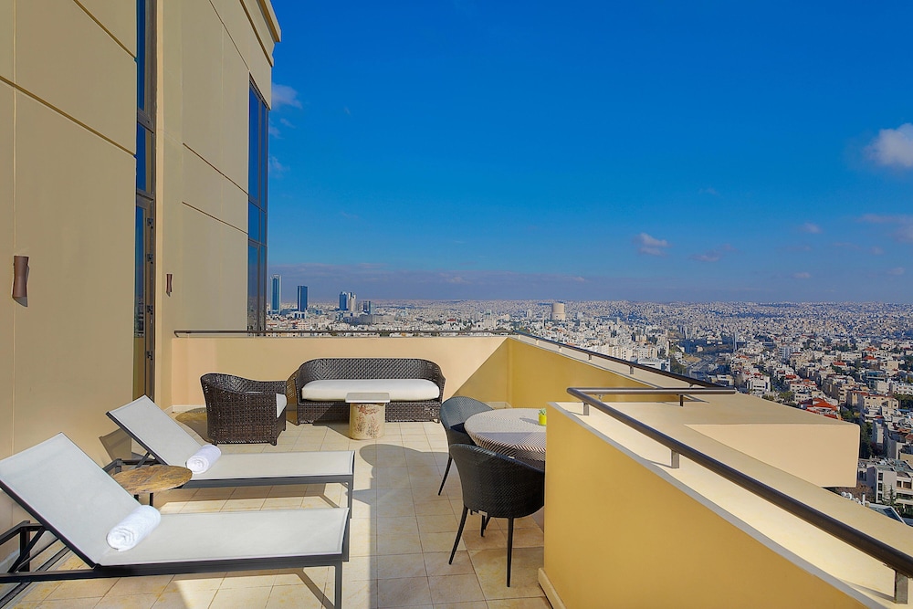 Suite, 1 Bedroom (View) - Photo 12