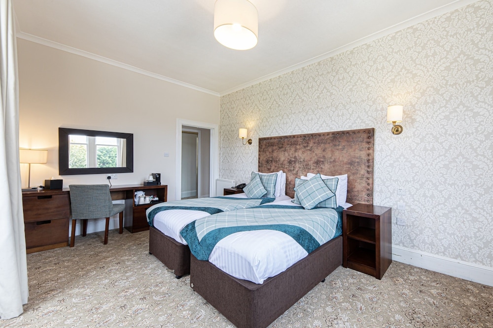 Twin Room - Photo 2