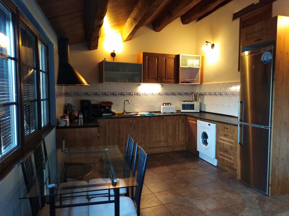 Family House, 5 Bedrooms photo 2