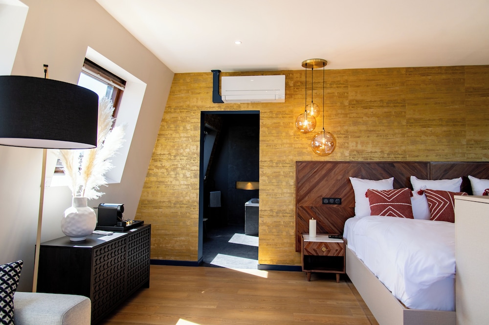 Standard Room photo 2