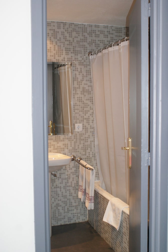 Superior Double Room - Photo 7