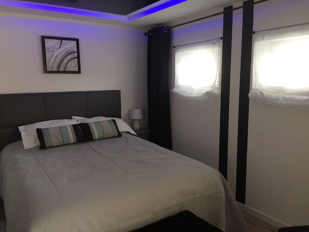 Superior Double Room, Ensuite (N°7) photo 2