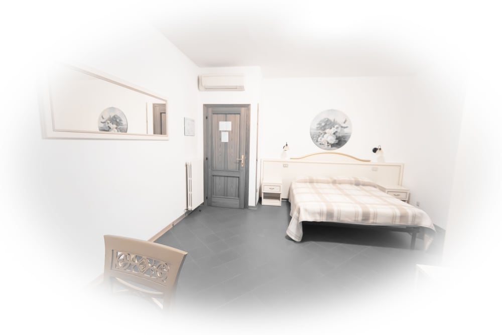 Double Room Single Use photo 2