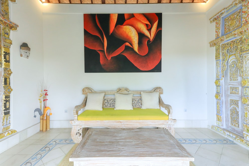 Suite - Photo 10