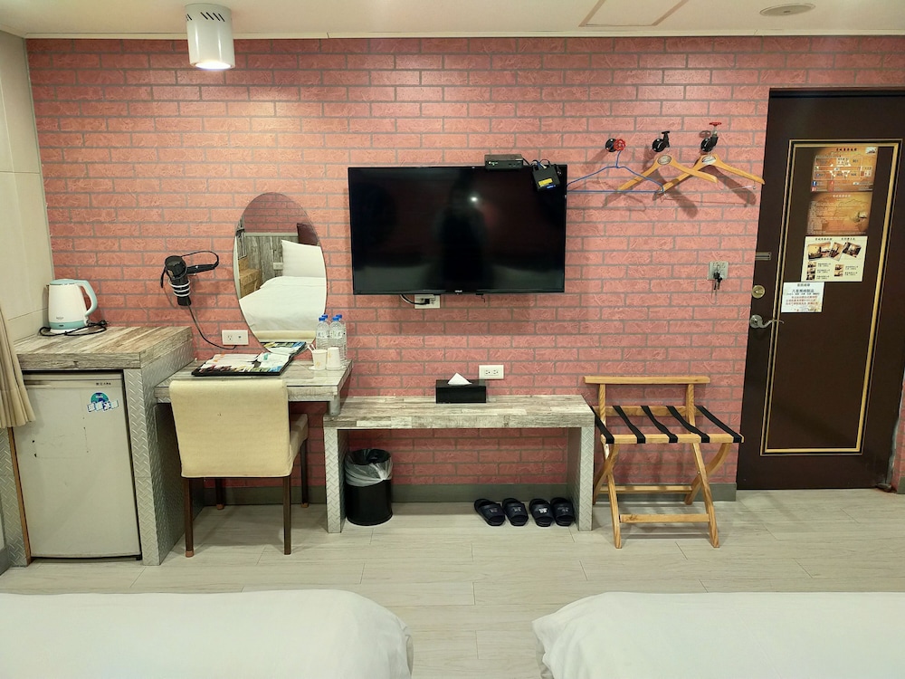 Classic Quadruple Room photo 2