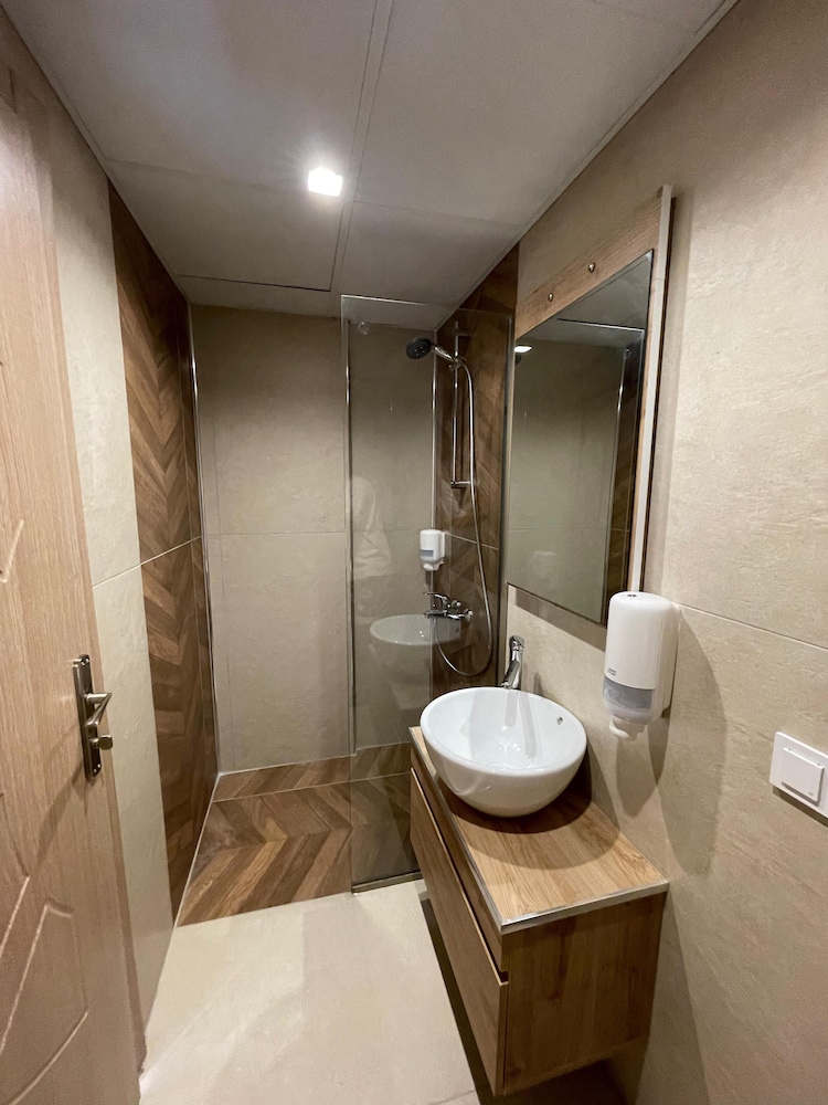 Comfort Double Room, 1 Queen Bed, Smoking, Sea View photo 2