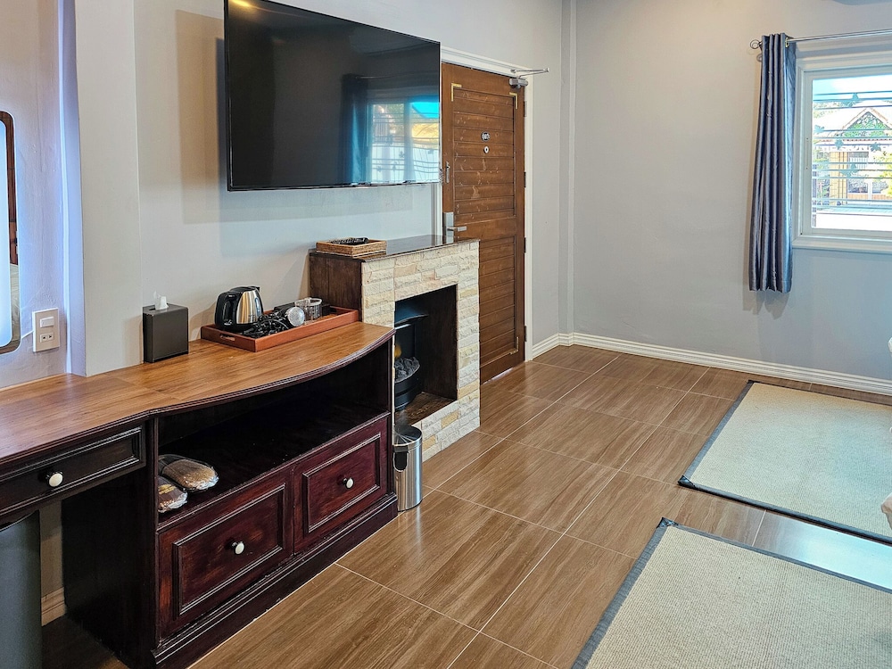 Superior Twin Room photo 2