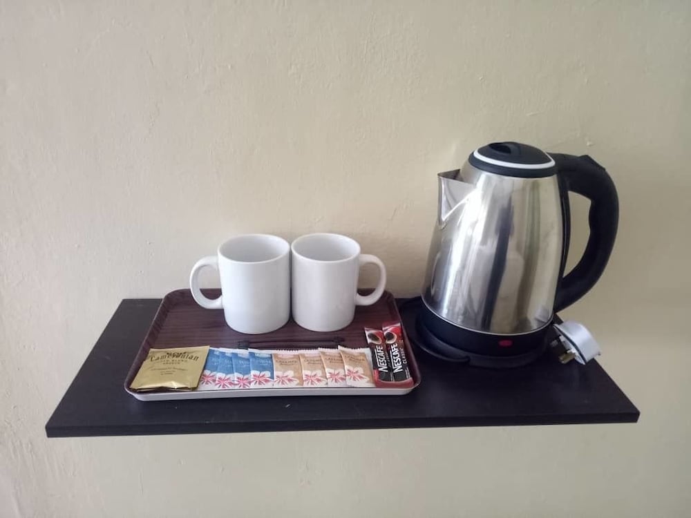 Budget Room with Full Board (Breakfast, Lunch and Dinner) - Triple photo 3