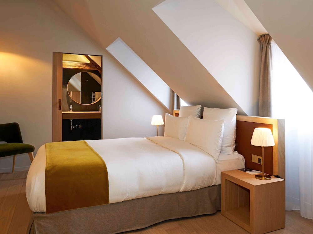 Chambre Classique, 1 grand lit Chambre Classique, 1 grand lit