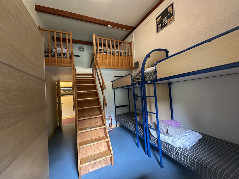 Family Room for 7 People with Ensuite Bathroom photo 2
