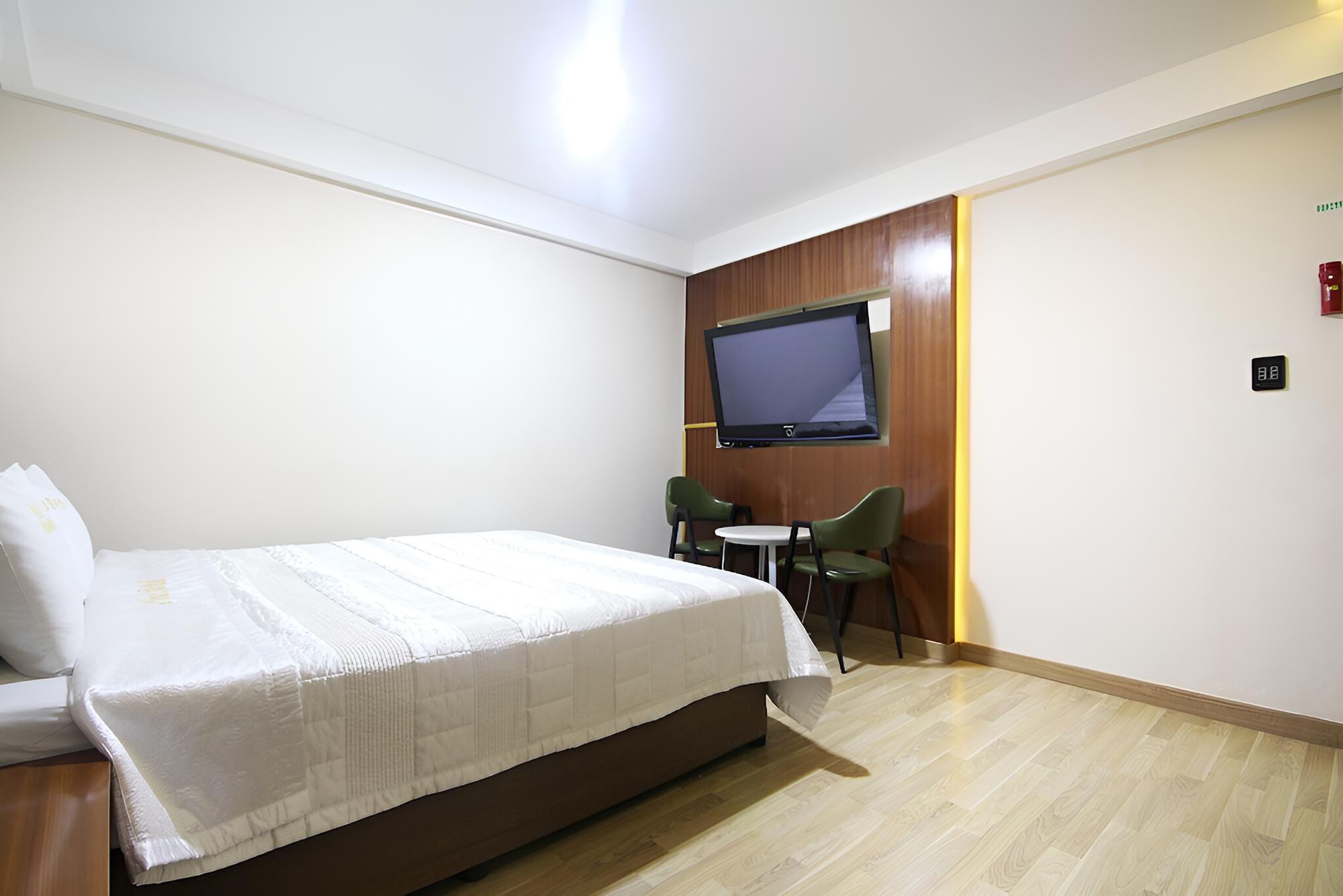 Room (Standard Room) photo 2