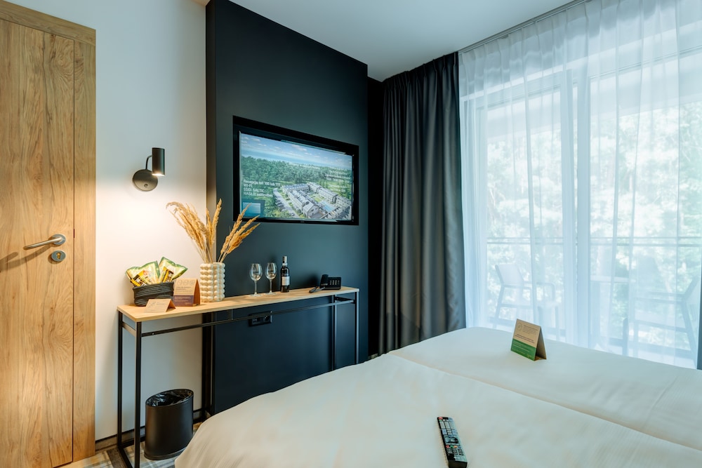 Standard Room, Balcony - Photo 8