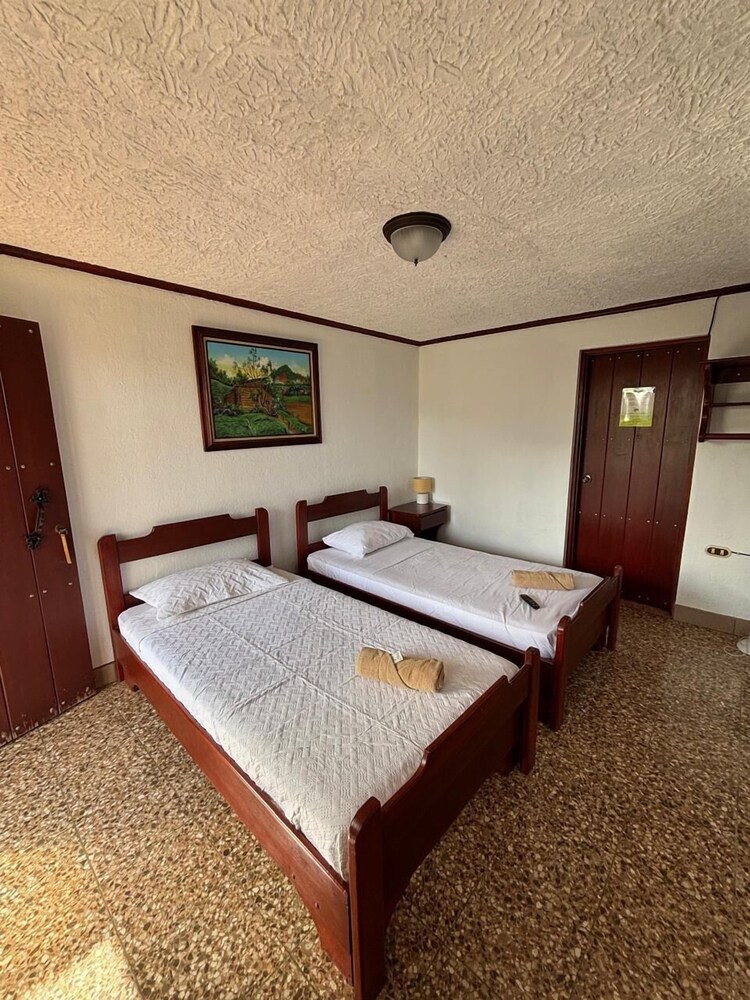 Standard Double Room photo 2