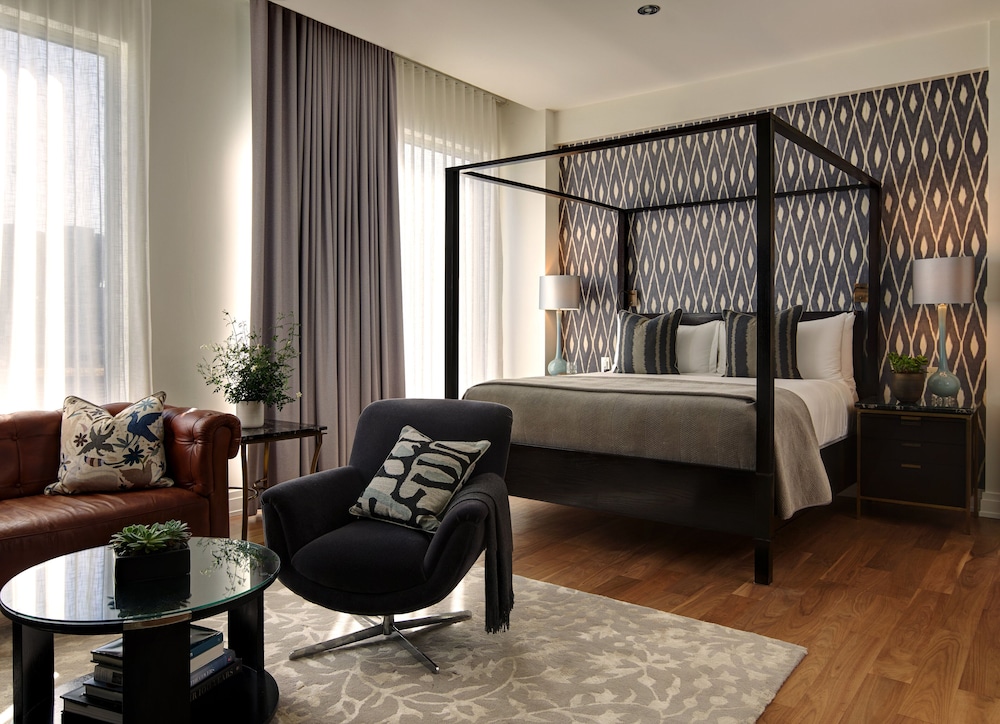 Studio Suite, 1 King Bed - Photo 1