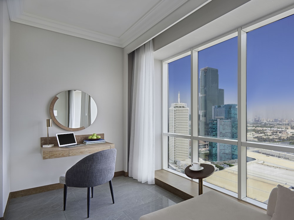 One Bedroom Suite King