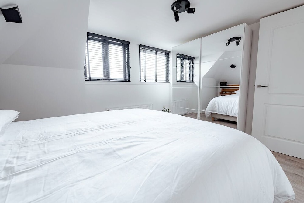 Luxury Apartment, 3 Bedrooms, Non Smoking, City View, photo 6