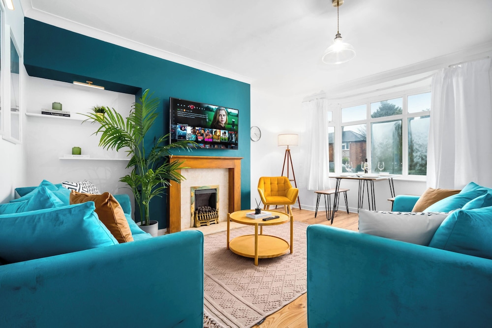 House (3 Bedrooms)