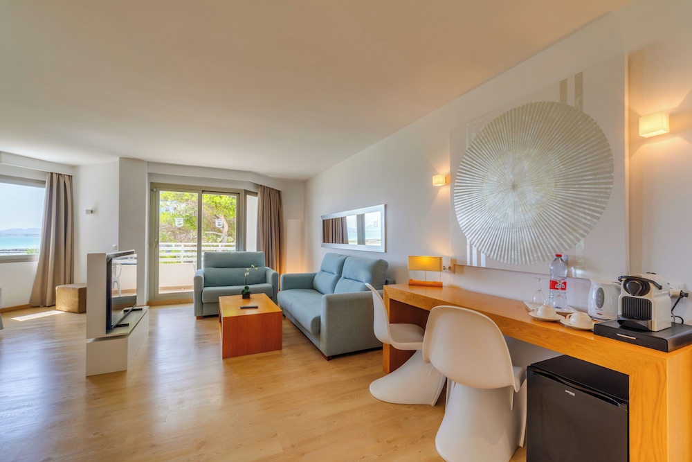 Junior Studio Suite, Partial Ocean View (3 Adultos)