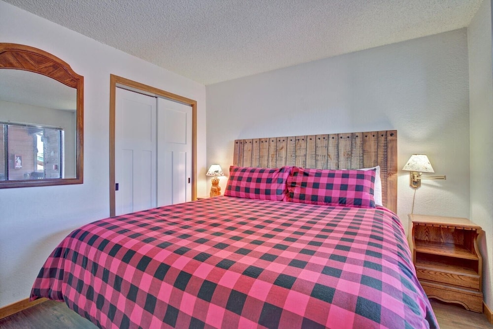 Condo, 1 Bedroom