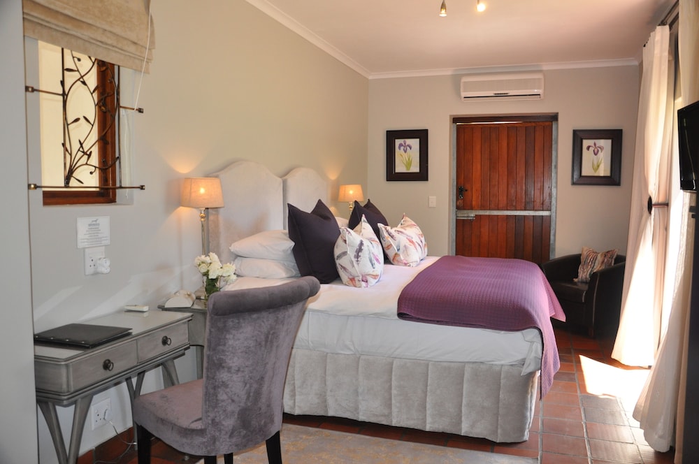 Comfort Double or Twin Room photo 2