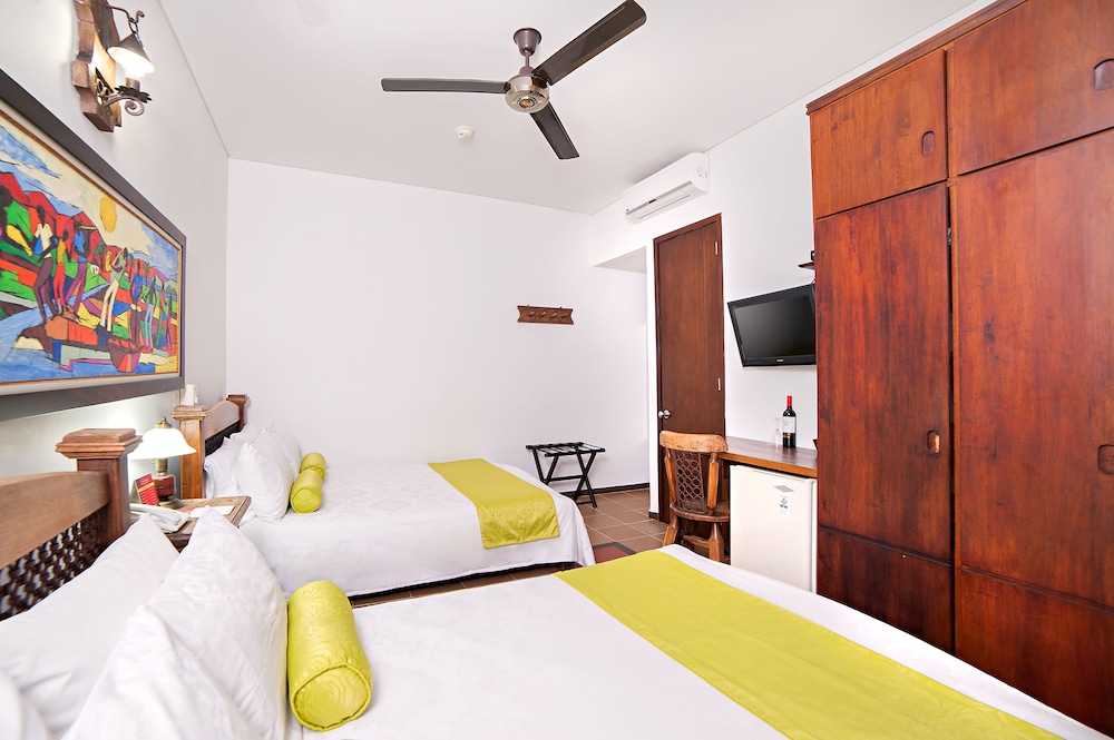 Deluxe Twin Room photo 1