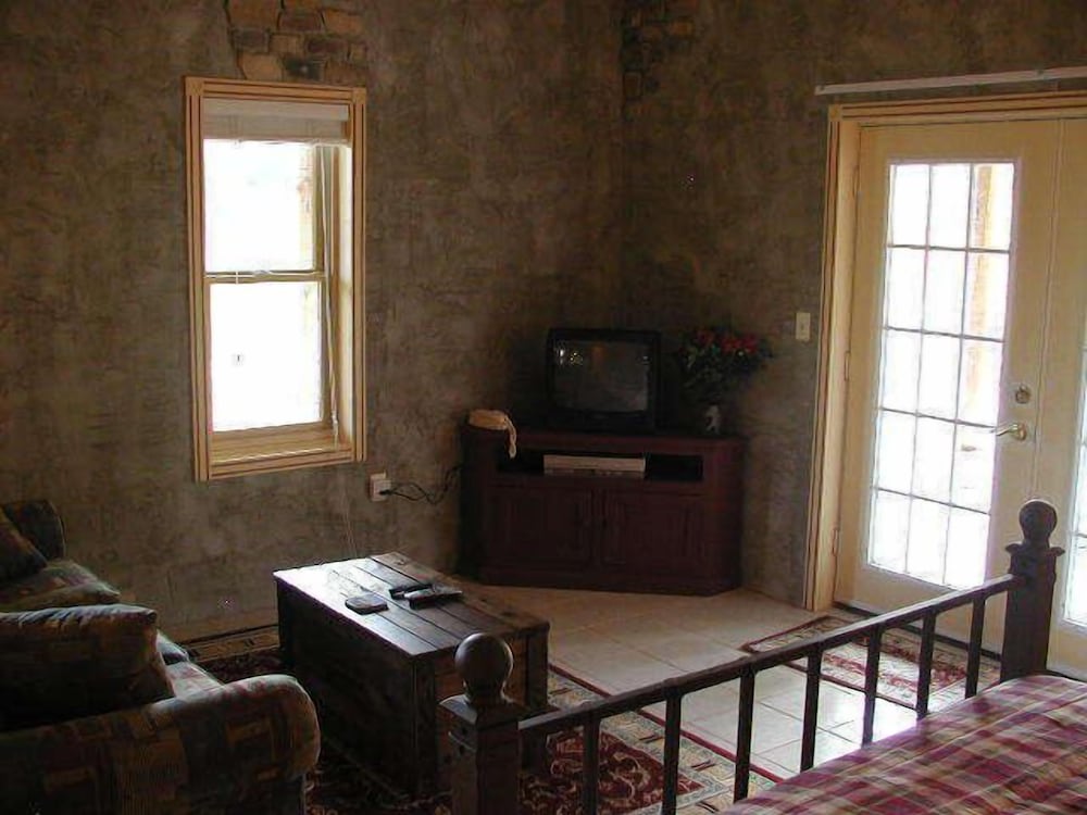 Deluxe Cabin, 2 Bedrooms (Hideout) photo 2