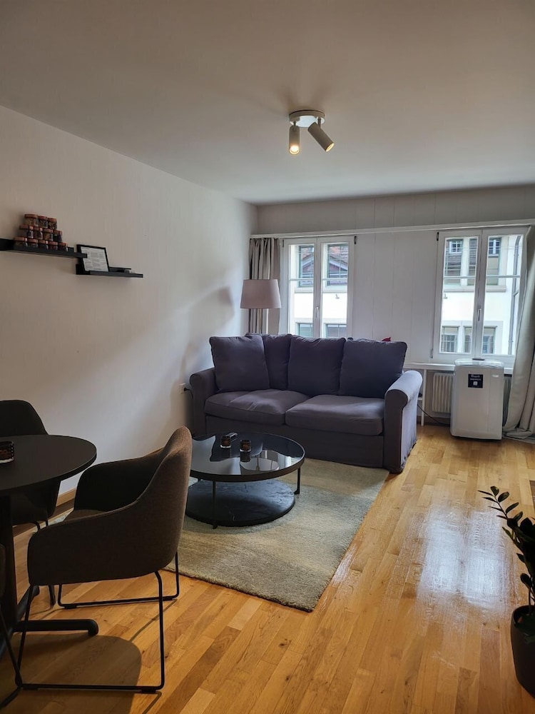 City Apartment, 1 Queen Bed with Sofa bed, City View photo 1