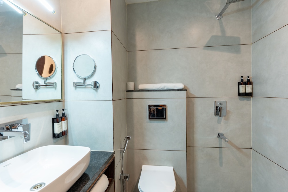 Executive Room, Balcony - Photo 5