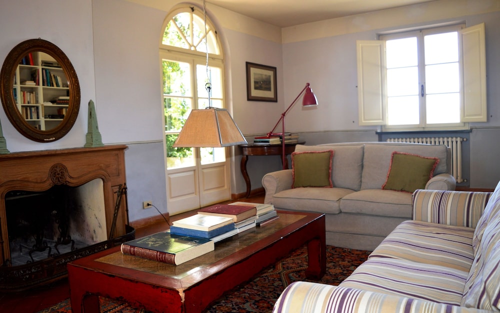 Apartment, 2 Bedrooms - Garden View
