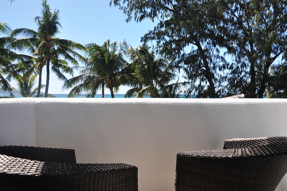 Deluxe Room, Ocean View photo 2