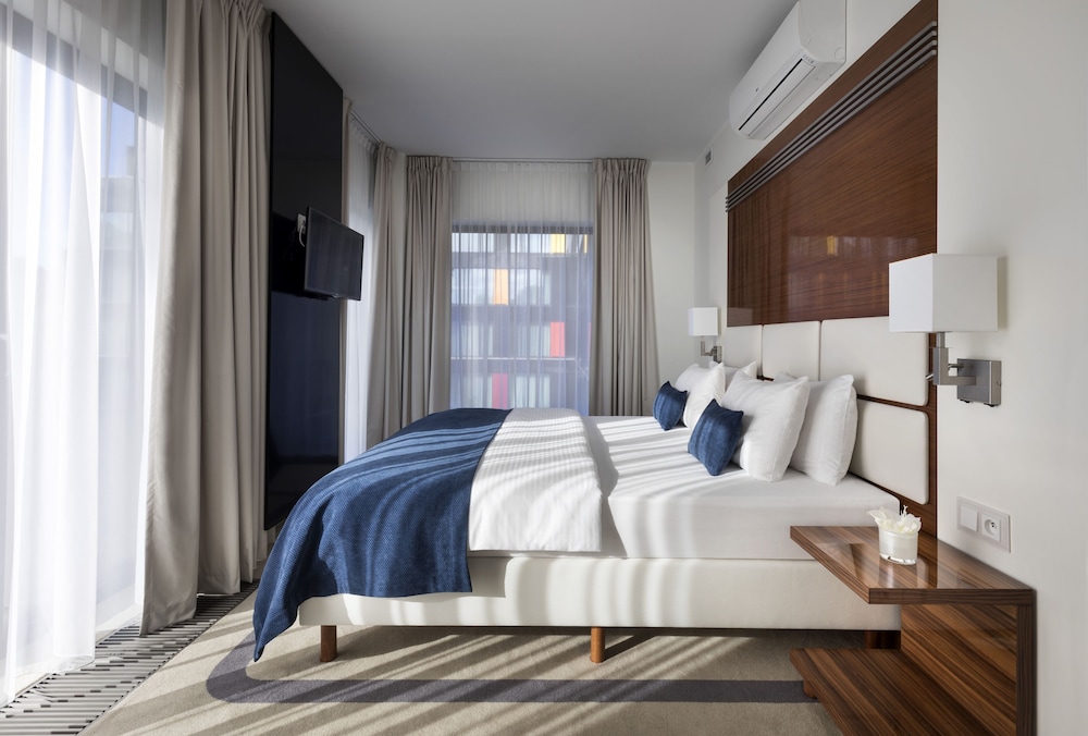Premium Apartment