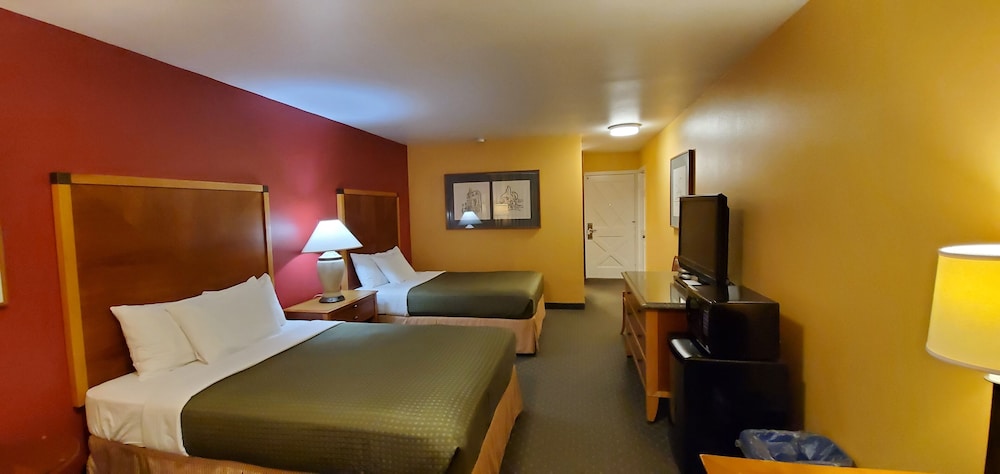 Two Double Executive Beds (No Pets) photo 2