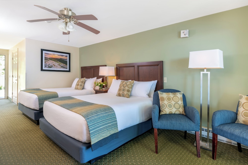 ADA Portside 2 Queen Bed Balcony photo 2