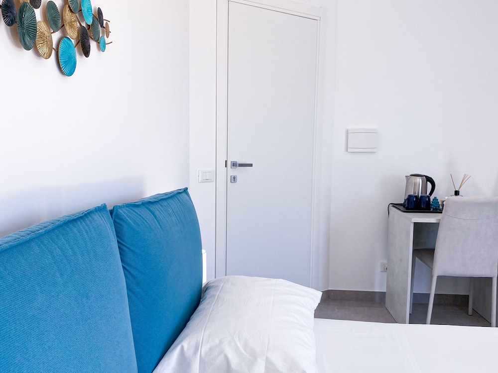 Comfort Double Room, 1 King Bed, Patio, Garden View
