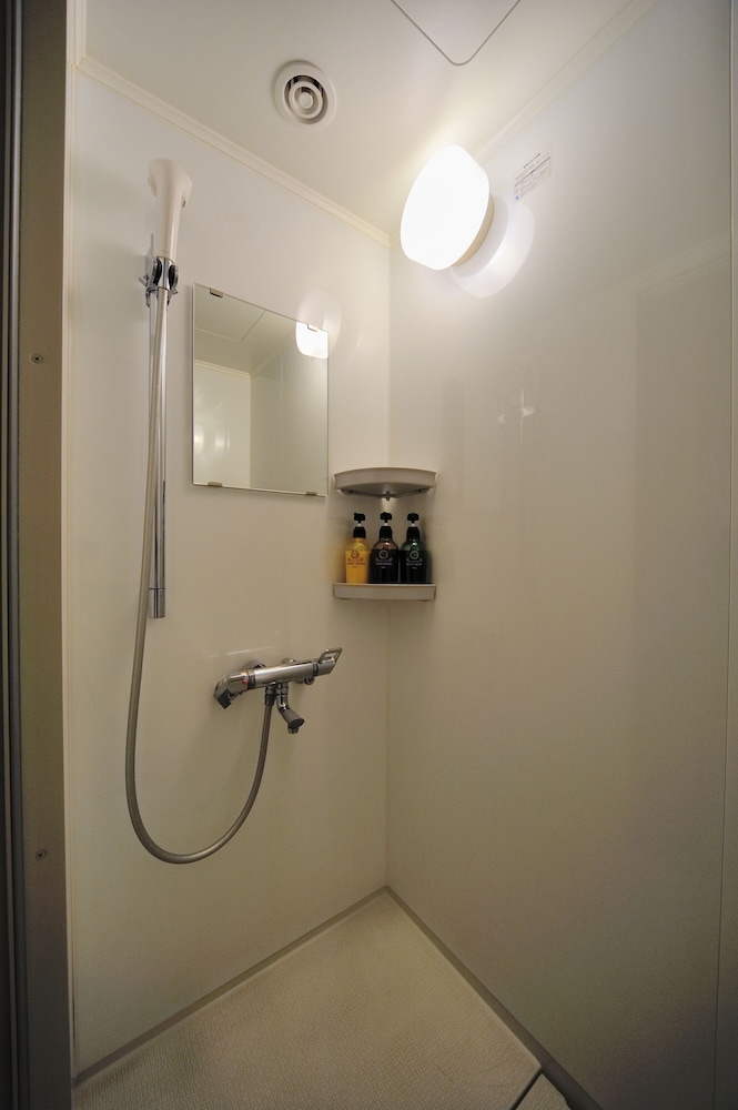 Double Room, Non Smoking (15.7sqm) photo 2