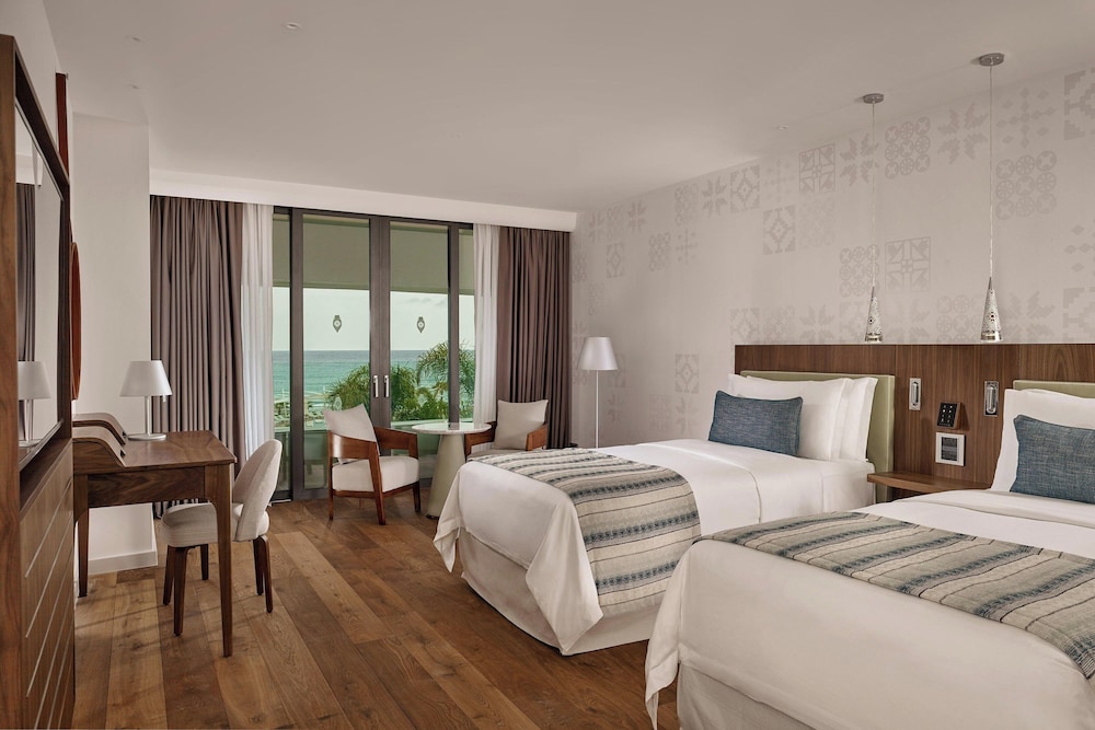 Superior Room, 2 Twin Beds, Sea View - Photo 2